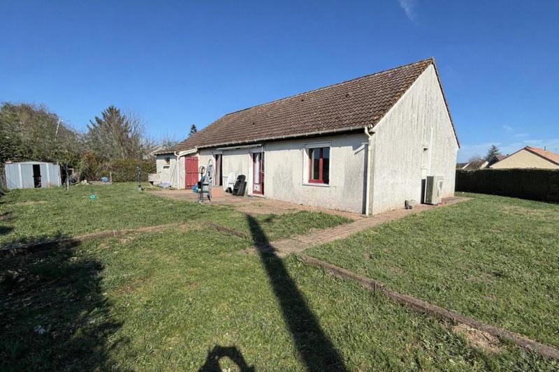 Maison traditionnelle - 90 m² - 5 pièces