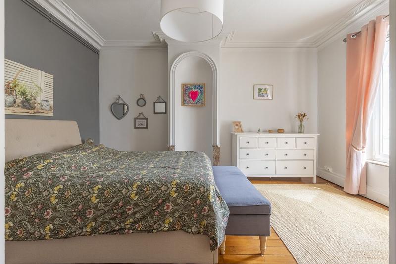 Appartement - 142 m² - 5 pièces