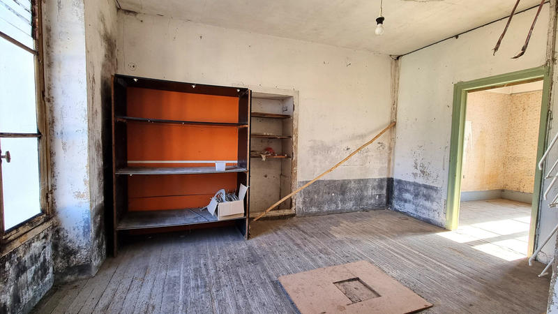 Maison - 170 m² - 5 pièces