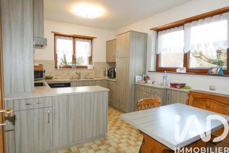 Maison - 186 m² - 7 pièces