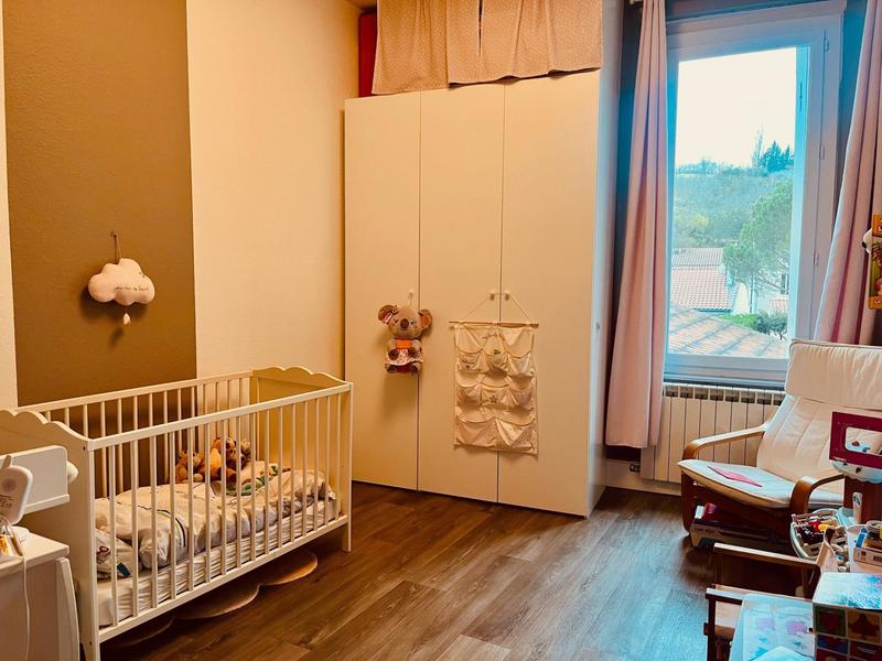 Maison - 180 m² - 8 pièces