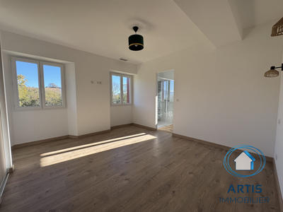 Maison - 165 m² - 6 pièces