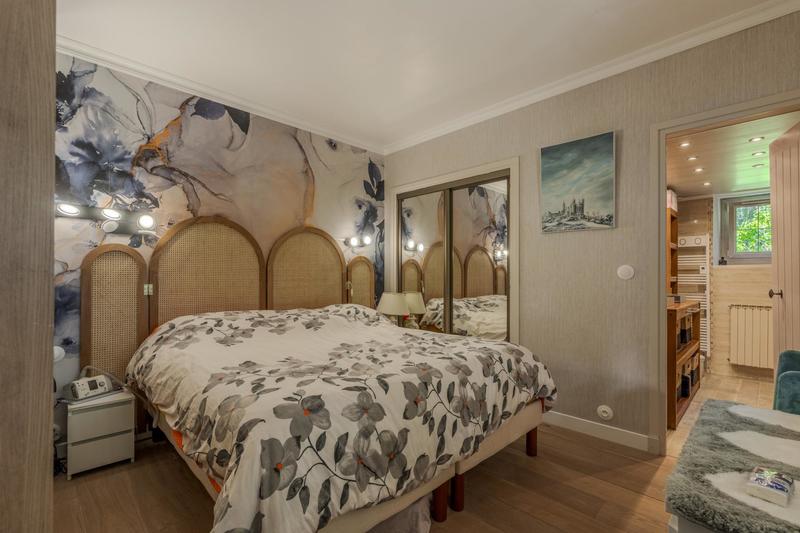 Maison - 185 m² - 5 pièces