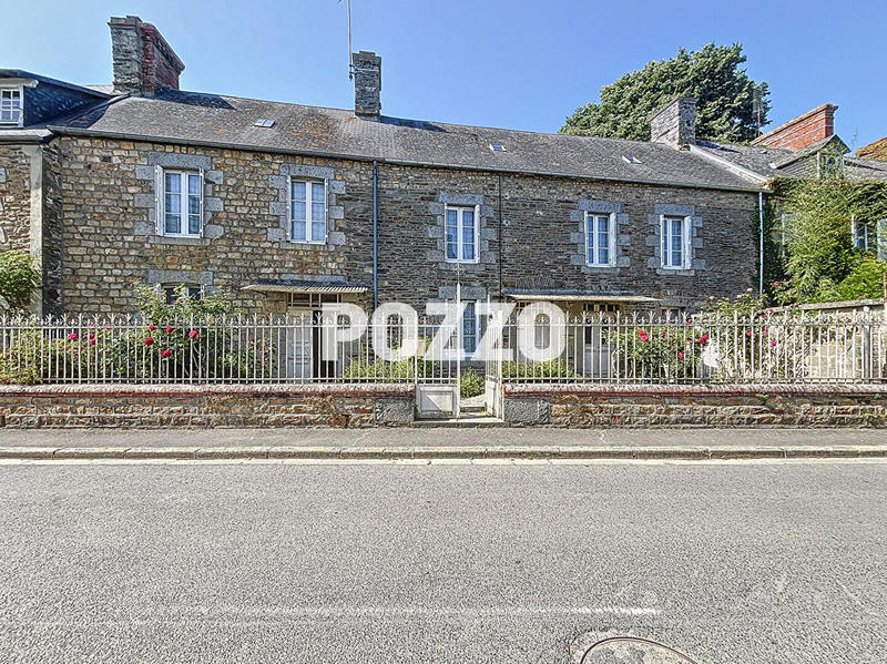 Maison - 180 m² - 8 pièces