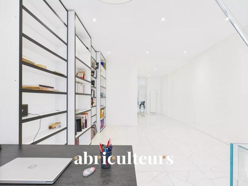 Appartement - 106 m² - 4 pièces