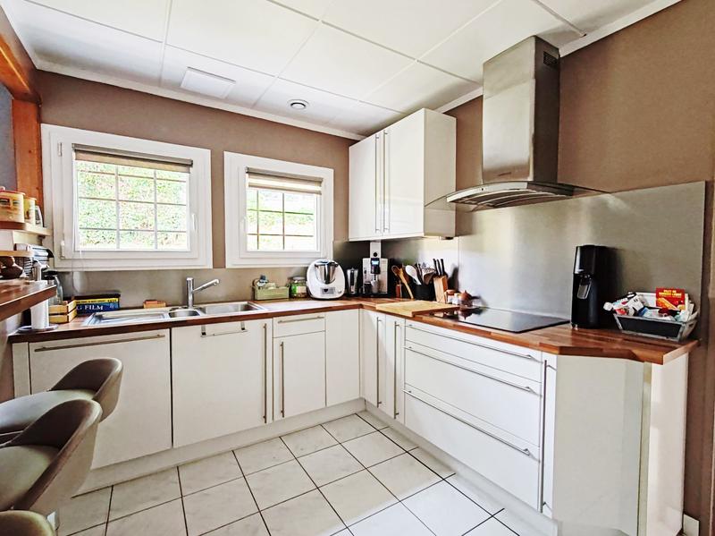 Maison - 152 m² - 7 pièces