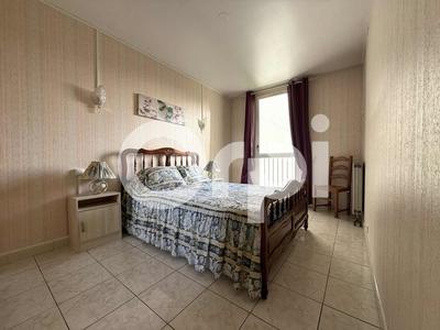 Appartement - 90 m² - 3 pièces