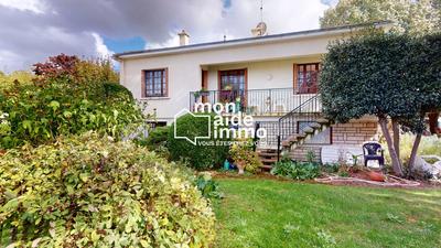 Maison - 127 m² - 7 pièces