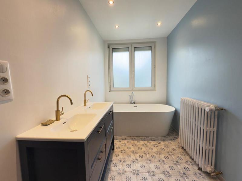 Maison - 146 m² - 7 pièces