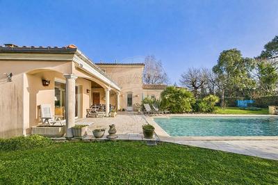 Villa - 177 m² - 6 pièces