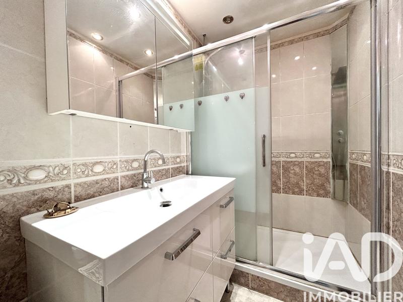 Appartement - 101 m² - 5 pièces