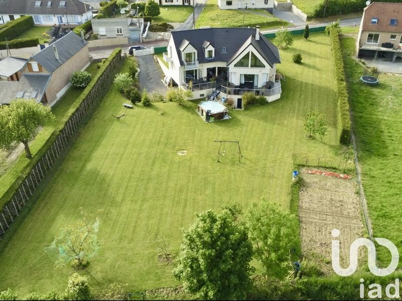 Maison - 212 m² - 7 pièces