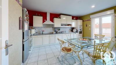 Maison - 110 m² - 5 pièces