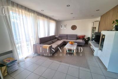 Appartement - 85 m² - 4 pièces