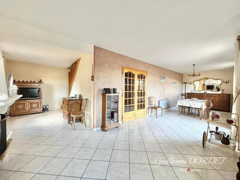 Maison traditionnelle - 112 m² - 3 pièces