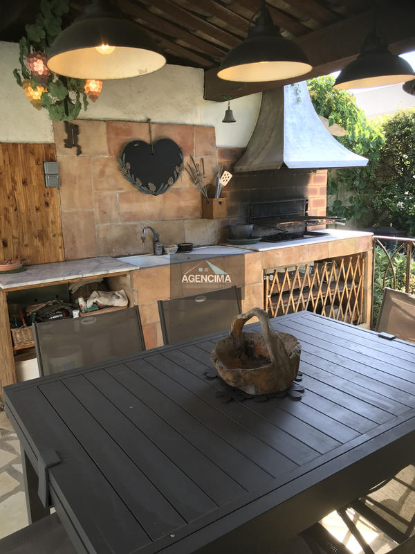 Villa - 120 m² - 5 pièces