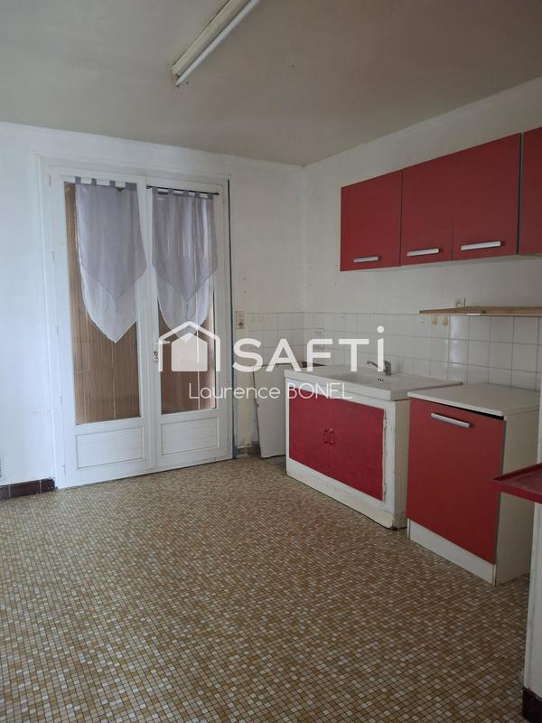 Maison - 94 m² - 4 pièces