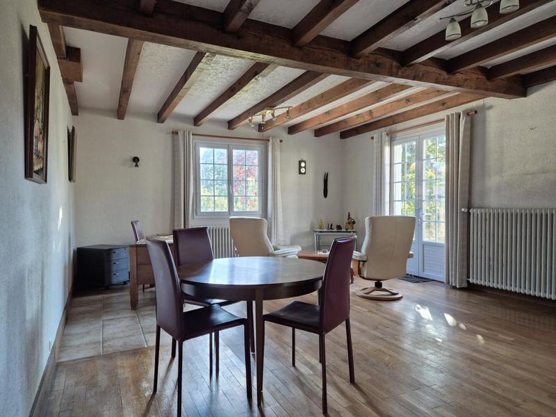 Maison - 147 m² - 7 pièces