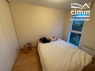 Appartement - 60 m² - 4 pièces