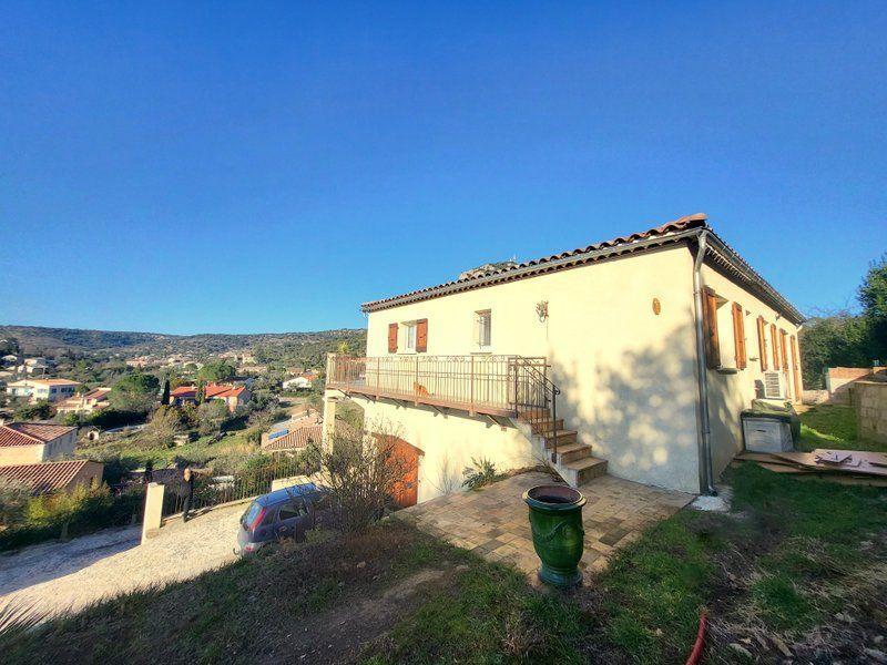 Maison - 115 m² - 6 pièces