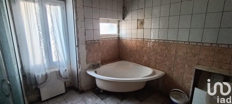 Maison - 193 m² - 8 pièces