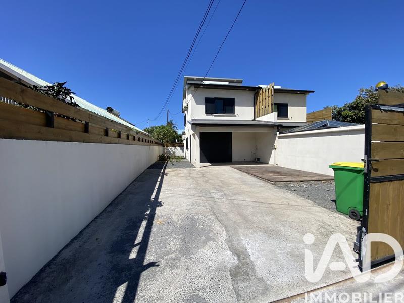 Maison - 75 m² - 5 pièces