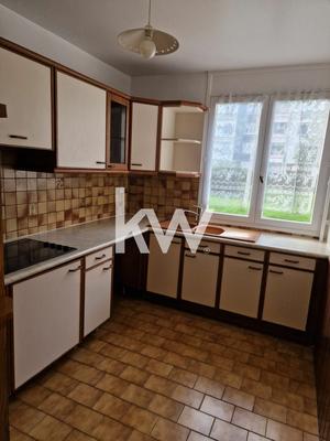 Appartement - 82 m² - 4 pièces