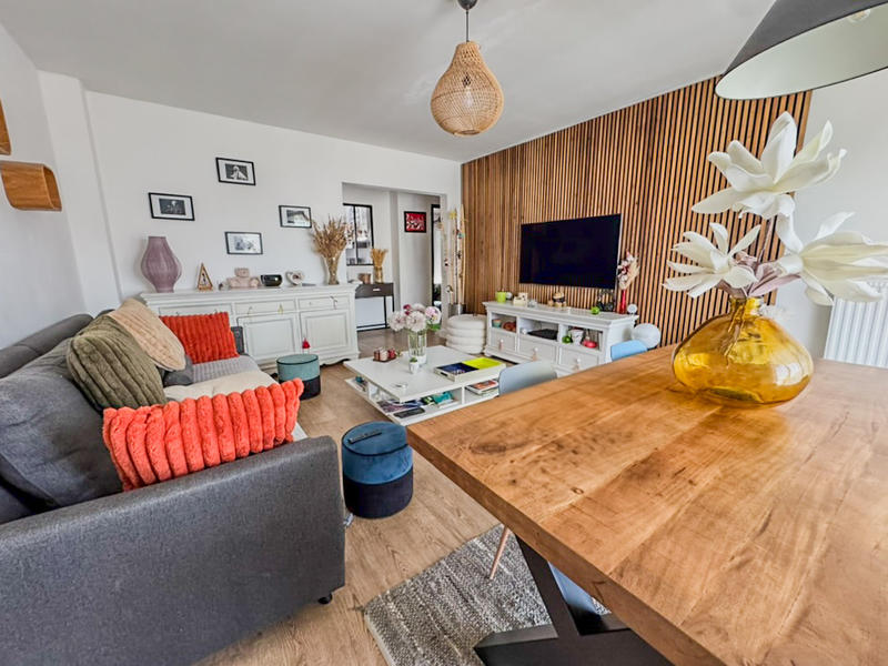 Appartement - 75 m² - 3 pièces