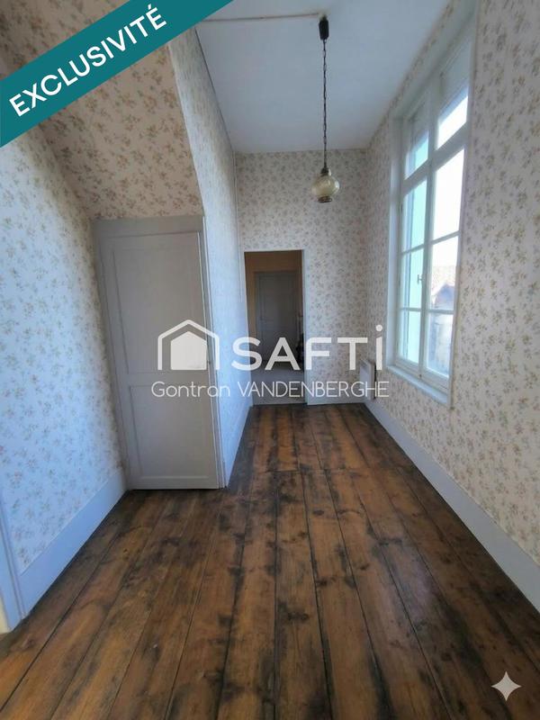 Maison - 263 m² - 10 pièces