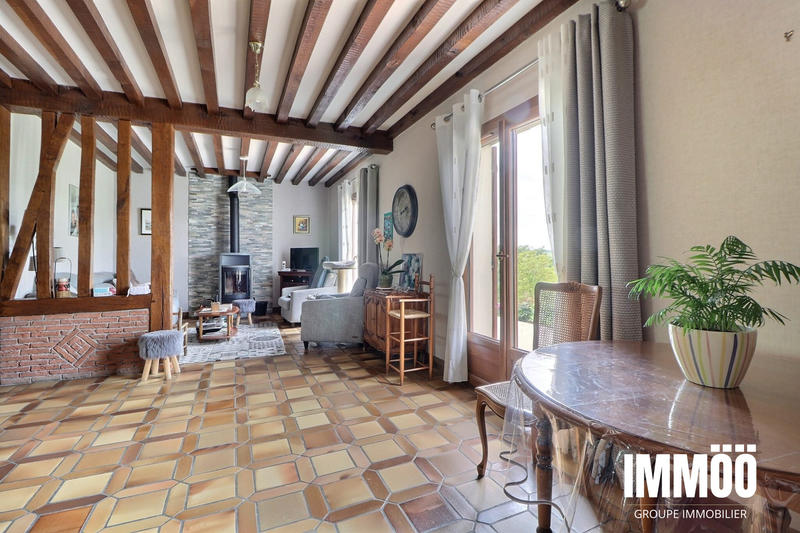 Maison traditionnelle - 129 m² - 6 pièces