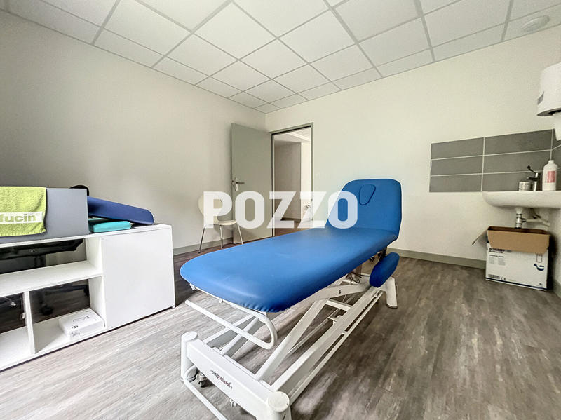 Bureau - 80 m² - 3 pièces