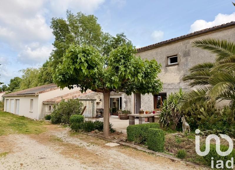Maison de campagne - 303 m² - 9 pièces