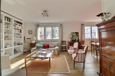 Appartement - 84 m² - 4 pièces