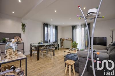 Appartement - 97 m² - 5 pièces