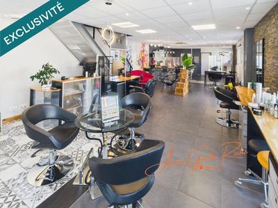 Local commercial - 179 m² - 5 pièces