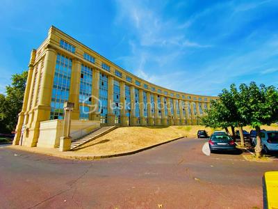 Appartement - 88 m² - 4 pièces