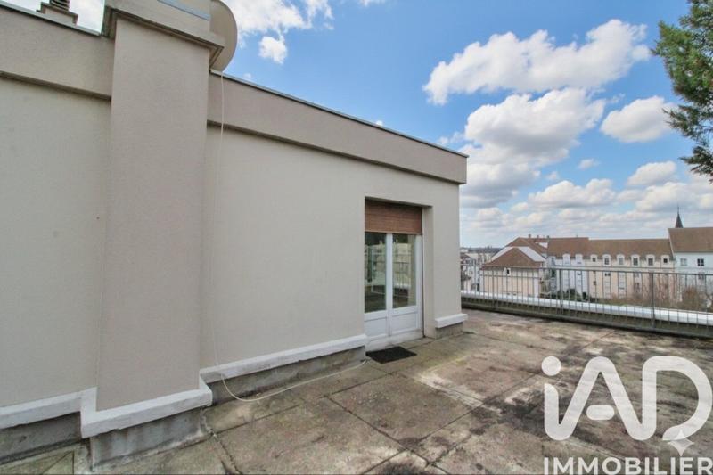 Appartement - 100 m² - 5 pièces