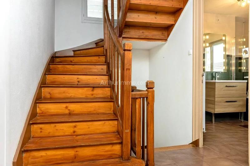 Maison - 142 m² - 6 pièces