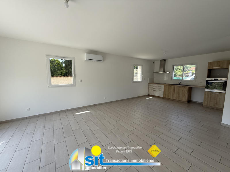 Maison - 104 m² - 5 pièces