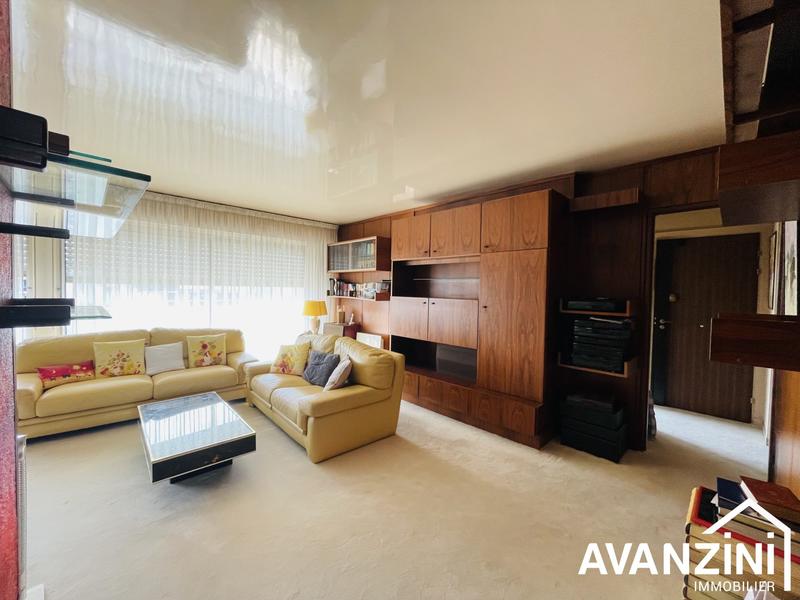 Appartement - 84 m² - 3 pièces