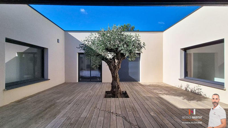 Villa - 190 m² - 5 pièces