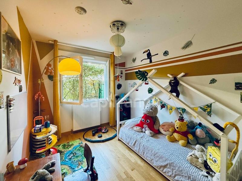 Appartement - 75 m² - 3 pièces