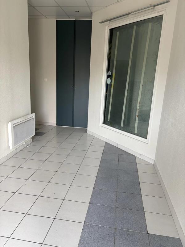 Local d'activités - 12 m² - 1 pièce
