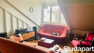 Chambre - 10 m² - 1 pièce