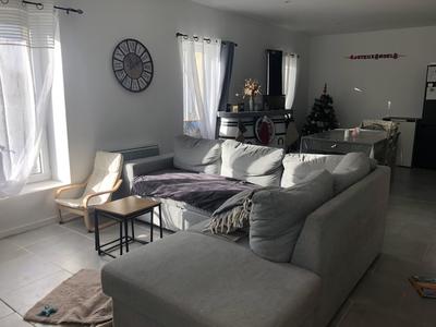 Maison en pierre - 76 m² - 3 pièces