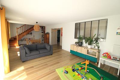 Maison - 150 m² - 7 pièces