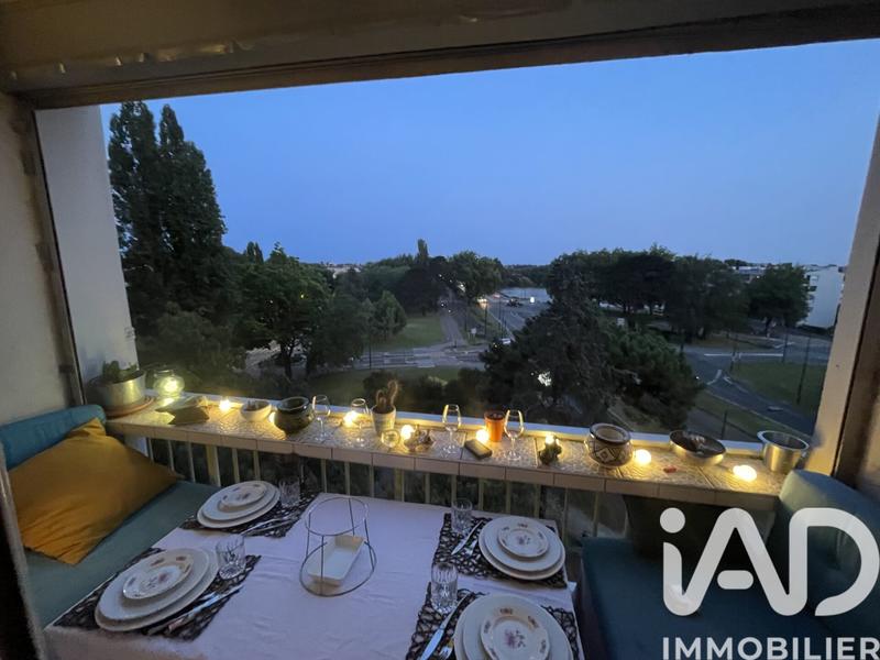 Appartement - 82 m² - 3 pièces