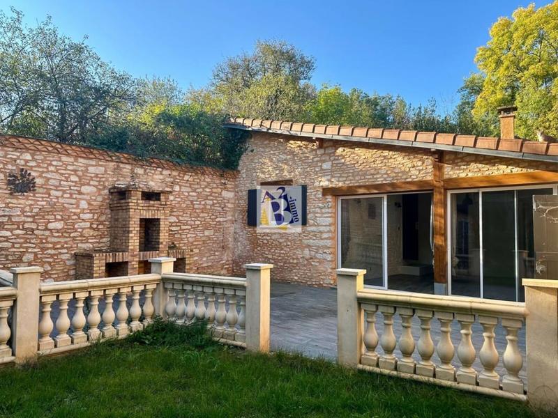 Maison en pierre - 181 m² - 7 pièces