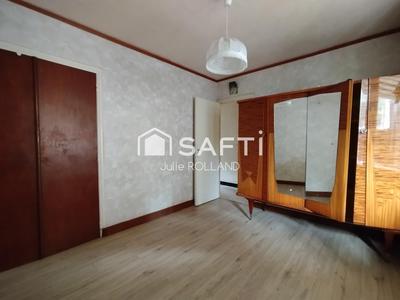 Maison - 101 m² - 6 pièces