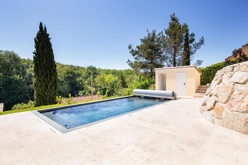 Villa - 280 m² - 8 pièces